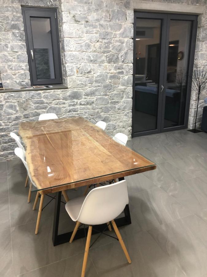 Elion Luxury Apartments Kalamáta Eksteriør bilde